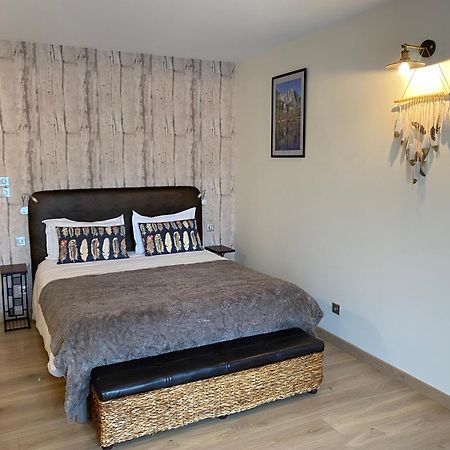 Bed and Breakfast Au Petit Pressoir Givry  Zewnętrze zdjęcie